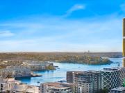 A Two Bedroom Apartment with Darling Habour Views