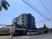 A un costado del Sanborns