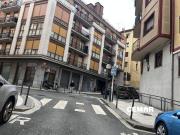 A un paso del centro de Irún. Zona Residencial. Junto a...