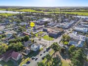 A UNIQUE RESIDENTIAL OR COMMERCIAL OPPORTUNITY