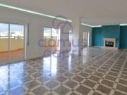à venda Apartamento de alto padrão de 276 m2, Faro