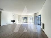 à venda Apartamento de alto padrão, Leiria, Portugal