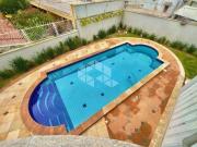 À venda, casa com 570 m², 3 dormitórios, sala de jogos,...