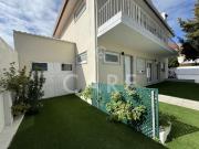 à venda Casa de 330 m2, Pilotos, Almada, Setúbal