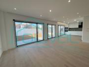 à venda Casa de alto padrão, Portela d' Azoia Santa...