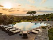 à venda Casa de campo de alto padrão de 851 m2 Sintra,...