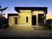 À Venda, Casa em Condomínio, 03 Quartos Suítes,...