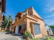 A venda casa em condomínio fechado com 3 suítes no...