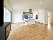 à venda Casa Exclusiva de 127 m2, Seixal, Portugal