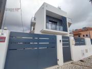 à venda Casa Exclusiva de 139 m2, Conde II, Sesimbra,...