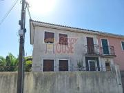 à venda Casa Exclusiva de 151 m2, Bairro de Santa Cruz,...