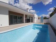 à venda Casa Exclusiva de 205 m2, Brejos de Azeitao, Setúbal