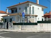 à venda Casa Exclusiva de 345 m2, Lourel Santa Maria e...