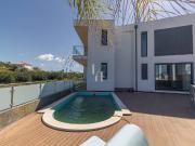 à venda Casa geminada de alto padrão de 222 m2,...