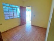 À venda casa no Agenor de Lima em Guaxupé/MG