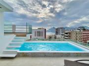 à venda Cobertura de alto padrão de 385 m2, Avenida...