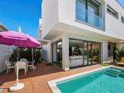 à venda Exclusiva mansão de 247 m2, Portimão, Faro