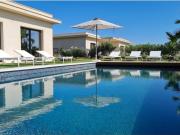 à venda Exclusiva mansão de 571 m2, Faro, Portugal