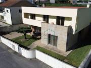 à venda Mansão de alto padrão de 240 m2, Viana do...