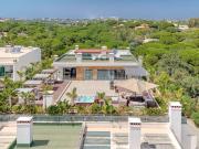 à venda Luxuoso apartamento de 140 m2, Albufeira e Olhos...