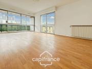 À VENDRE 3 4 PIÈCES, AVEC BALCON, CAVE, EN EXCLUSIVITÉ...