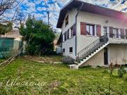 A vendre à CHINDRIEUX, maison individuelle avec fort...