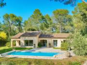 A VENDRE à Vidauban Villa d'architecte 4 chambres...