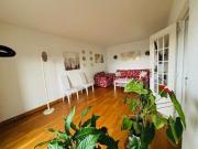A vendre appartement 4 pièces avec balcons et parking à...