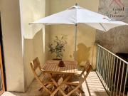 À vendre / Appartement avec cour et terrasse à Pernes...