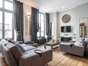 A VENDRE APPARTEMENT BOURGEOIS CENTRE VILLE