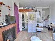 À vendre: Appartement divisé en deux studios loués en...