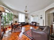 A vendre Appartement haussmannien 6 pièces 4 chambres...