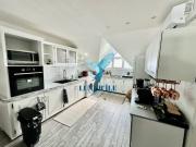 À vendre – Appartement lumineux et rénové à Bellevue – 9