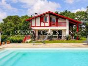 À vendre Arbonne Maison avec piscine