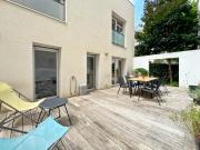 À vendre Beau T3 avec vaste extérieur en plein coeur de Val