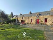 A vendre bel ensemble avec gîtes et cabanes dans les...