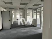 À vendre Bureaux de 156m² à Eybens 1 LOTS