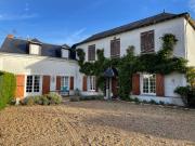 À vendre Charmante maison familiale à Gizeux, à deux pas d