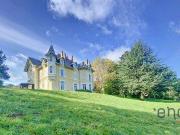 A Vendre Château de caractère du Xix siècle au coeur de...