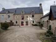 A vendre chez Christelle Mesnage Immobilier, au Sud de Dinan