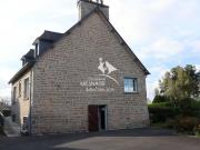 À vendre chez Christelle Mesnage, À 1 minute de DINAN – Magn