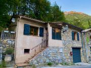 À VENDRE COURMES: jolie maison rénovée avec jardin....