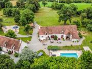 A vendre dans le Cher, maison avec 5 Chambres...