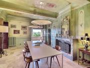 A vendre Grande demeure historique au coeur du village...