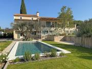 A Vendre Grande maison rénovée à Fontvieille