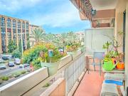 ? À Vendre Investissement – Grand Appartement T4 avec...