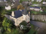 A vendre jolie villa au bord de l'eau avec 3...