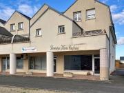 A vendre LHOMME 72,Local/bureau Local commercial...