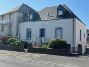 A VENDRE LOCAUX PROFESSIONNELS EN CENTRE VILLE DE QUIBERON