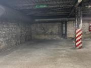 A vendre lot de deux parkings dans immeuble sécurisé centre